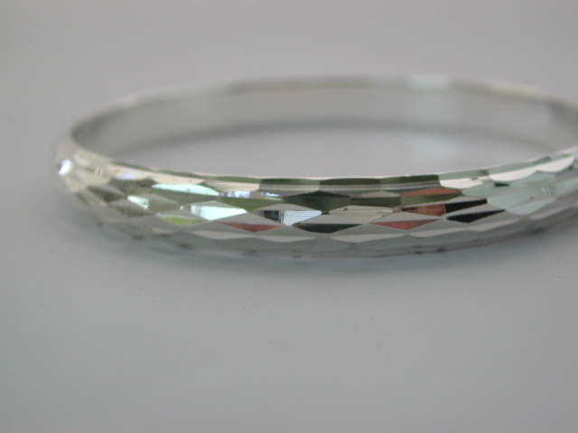 Shop for sterling silver wholesale store supply 925.Sterling silver bangle with carved-in diamond design