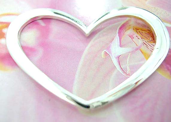 Cut-out heart with thick edge  Thailand made solid sterling silver charm pendant
                       
