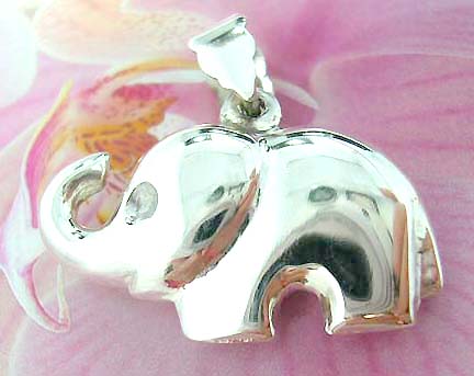 Elephant pattern Thailand made solid sterling silver charm pendant
                       