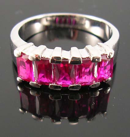 Seasonal jewelry cubic zirconia friendship ring shopping supplier with pink cz ring in fine rhodium plated