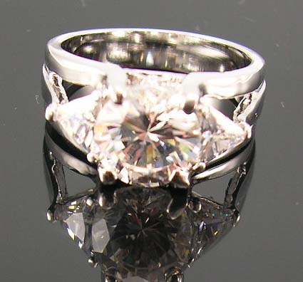 Winter cubic zirconia anniversary jewelry shopping wholesaler supply double band with clear diamond cz in between