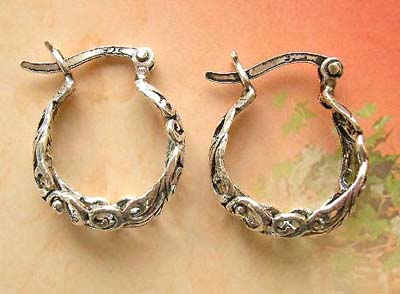 Trendy jewelry filigree wholesale supplier sterling silver carved out earrings