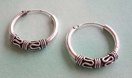Wholesale jewelry Bali designer gift box - mystic sign and pattern decor loop sterling silver earrings 