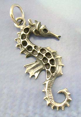 Accessory jewelry gift pendant wholesaler in solid silver, seahorse sterling silver pendant  