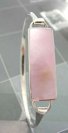 Spring fashion bangle jewelry shopping wholesale supply sterling silver bangle with rectangular pink mother of pearl in middle       
