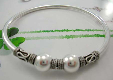 Bali jewelry lover gift wholesale shop supply sterling silver Bali bangle with mystic sign and two balls                   