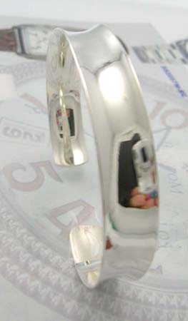 Catalog fashion jewelry wholesale distribute 925 sterling silver plain bangle                       