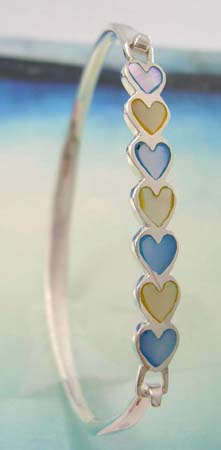 Love romantic gift in heart theme wholesale supplier, sterling silver bangle with assorted mother of pearl embedded multi heart shape                         