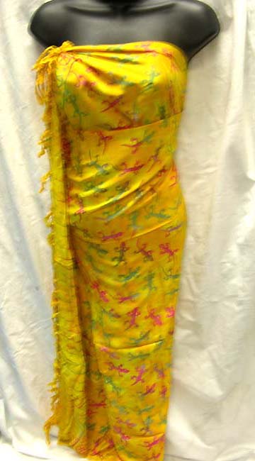 Clothing factory supplies tropical colored gecko print pattern on summer wrap from Batik fashion wholesaler