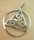 Quality design fashion jewelry pendant wholesale supplier sterling silver pendant in circle and triangle shape with three spirals design
