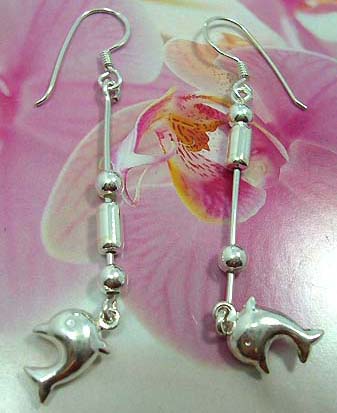 Jewelry for sea life lover wholesale sterling silver French fish hook earwires earring with beaded strip holding a dolphin pattern on bottom