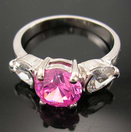 Catalog anniversary cz ring fashion design in pink cz central setting ring with clear cz around