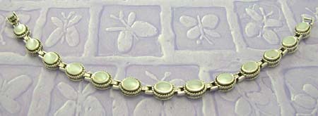 Christmas shopping for pearl jewelry wholesale supply sterling silver bracelet with muni white mother of pearl in oval shape